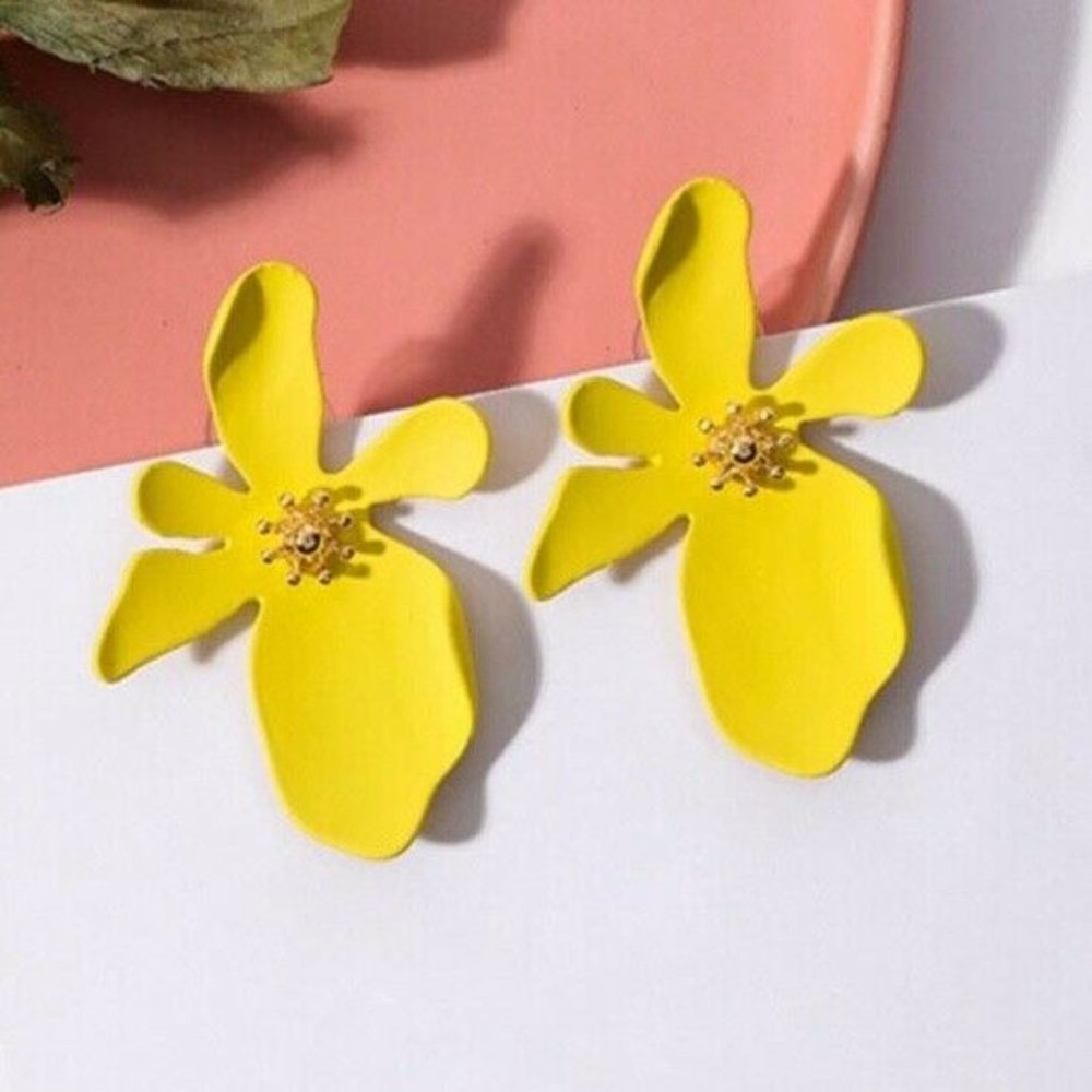 Large Yellow Gold Flower Stud Summer Earrings
